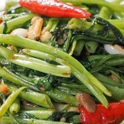 Ki02.01 ผัดไฟแดงผักบุ้ง 100 กรัม