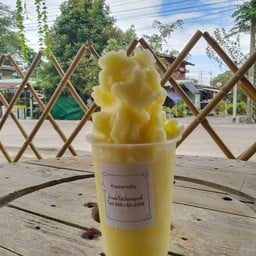 ร้านอยากปั่นน้ำผลไม้ปั่นหอมหวานชื่นใจ