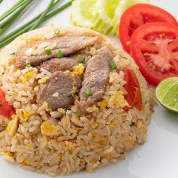 ข้าวผัดหมู