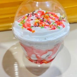 วิปครีมล้วนเรนโบว์