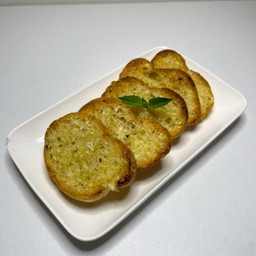 ขนมปังกระเทียม