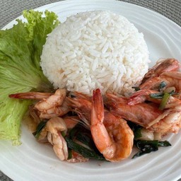 กุ้งผัดน้ำมันหอยราดข้าว
