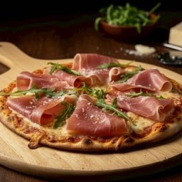 Pizza service by Bommy พัทยา