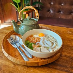 กองต้าผัดไทยสูตรเด็ด40บาท ลำปาง
