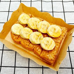 ปังปิ้งเนยถั่วกล้วยหอม