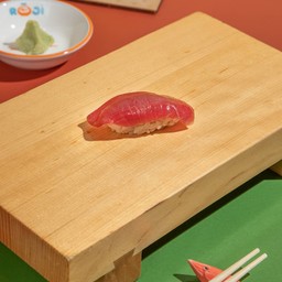 Akami sushi