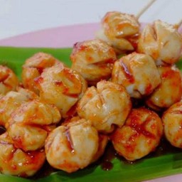 ลูกชิ้นเอ็นหมูไม้ละ15บาท