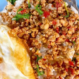 กะเพราหมูสับ