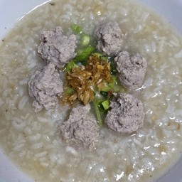 ข้าวต้มหมูสับ