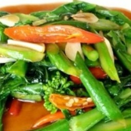 Ki02.11 ผัดน้ำมันหอย คะน้า 100 กรัม