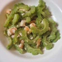 มะระผัดกุ้งสับ