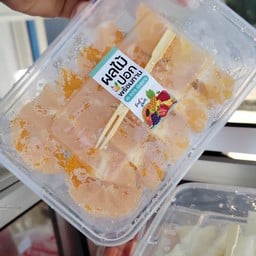 ผลไม้ปลอก พร้อมทานแม่น้องปันปัน