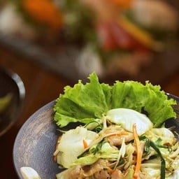 ผัดผักรวมใส่หมู