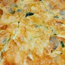 Ki03.27 เจียวไข่ 3 ฟอง เห็ดรวม 100 กรัม