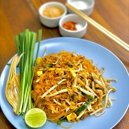 ผัดไทยวุ้นเส้น