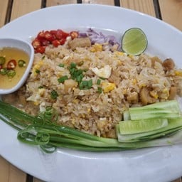 ข้าวผัดกากหมูทอดจานเล็ก