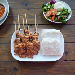 เจ้บีหมูปิ้งโคตรอร่อย