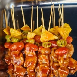 บาร์บีคิว&ไข่ม้วน&ลูกชิ้นปิ้น&ปังปิ้ง จุกๆ ไม้ 10 บ.