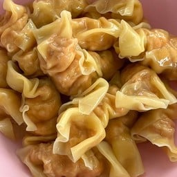 ฟลุ๊ค บะหมี่เกี๊ยว ตลาดสดโพธิ์พระยา