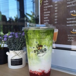 ชาเขียวนมสดสตอเบอรี่