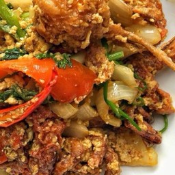 ปูนิ่มผัดผงกระหรี่ จานเล็ก