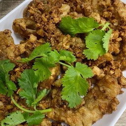 ปูนิ่มทอดกระเทียม จานเล็ก