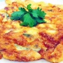 Ki03.17 เจียวไข่ 3 ฟอง แหนมหมู 150 กรัม