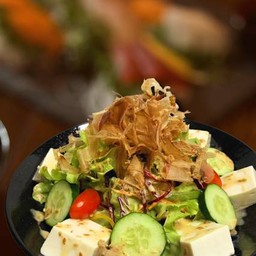 สลัดเต้าหู้