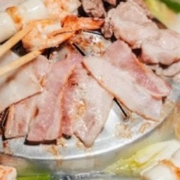KL01.24 กระทะหมูสามชั้น 300 กรัม ครบชุดแล้ว/เลือกเพิ่มได้อีก