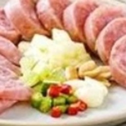 Ki08.26 แหนมหมูทรงเครื่อง 150 กรัม