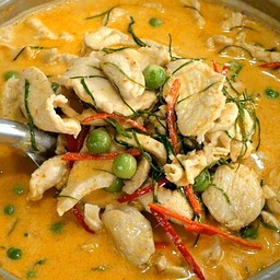 แกงพะแนงหมู