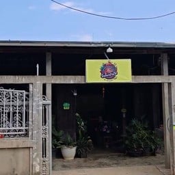 น้ำเงี้ยวบ้านไม้ ณ ห้าแยก