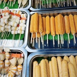 Makarna Piza hut Central samui night market