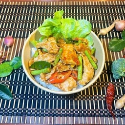 ข้าวพริกแกงไก่