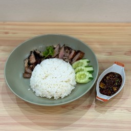 ข้าวคอหมูย่างจิ้มแจ่ว