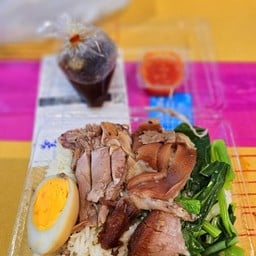 เตี๋ยวตามสั่ง By.แม่ฟ้า