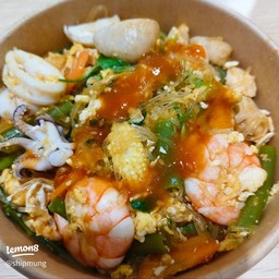 สุกี้ทะเล แห้ง