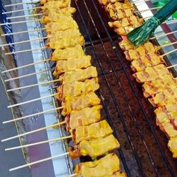 หมูสะเต๊ะ 10 ไม้