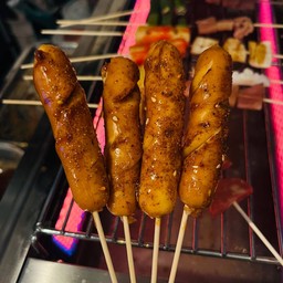 ไส้กรอกหนังกรอบ