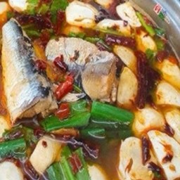 KK01.27 ต้มยําปลากะป๋อง 3 กระป๋อง หม้อไฟ