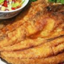 KK01.37 ปลากะพงทอดน้ําปลา 700 กรัม+ยำมะม่วง 50 กรัม