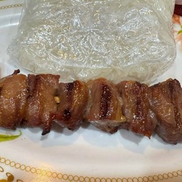 หมูแดดเดียวเสียบไม้ปิ้งย่าง จิ้มแจ่ว