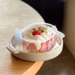 Japanese Strawberry box