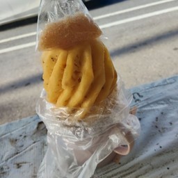 สับปะรดกรอบพร้อมพริกเกลือ