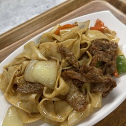 牛肉炒面 ผัดหมี่เนื้อวัว