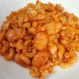 มักกะโรนีปลาหมึก