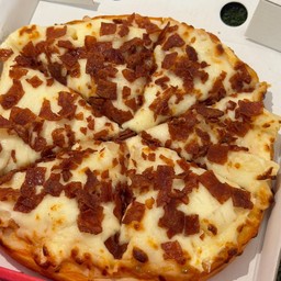 พิซซ่าหน้าชีส เบค่อนกรอบ