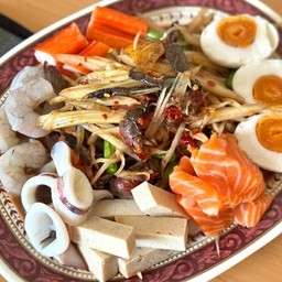 ตำยกครก