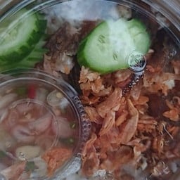 ร้าน ทอดเทียม&กะเพราพริกแห้ง สาขา