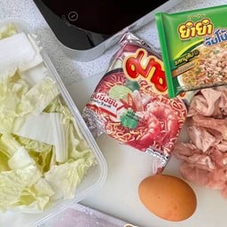 ครัวริมธารา